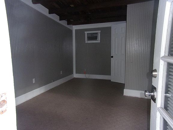 3rd image of 263 6th Ave N #6
