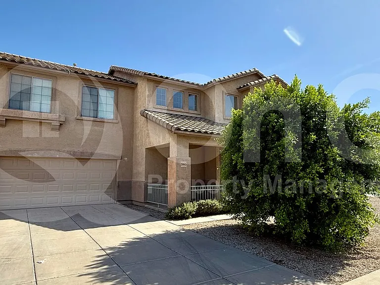 19605 E Carriage Way — Photo 3