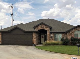 709 E Fir St, Denver City, TX 79323
