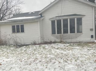 501 W Railroad St, Dowagiac, MI 49047