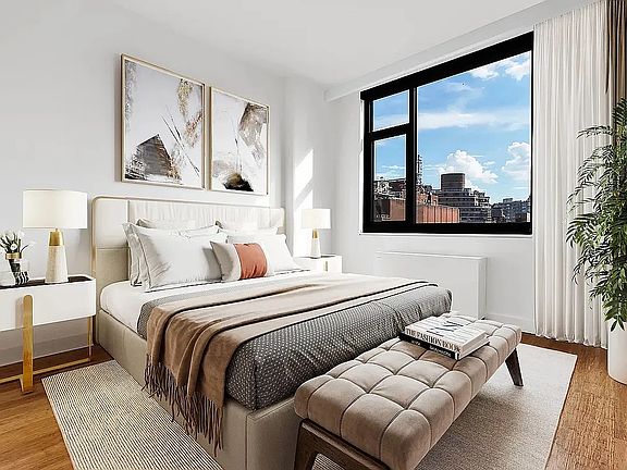 4th image of 210 E 39th St #1902