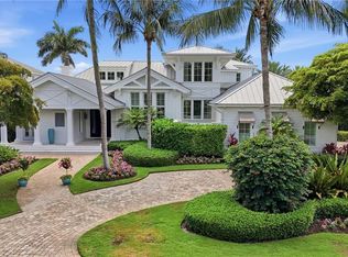 1870 4th St S, Naples, FL 34102