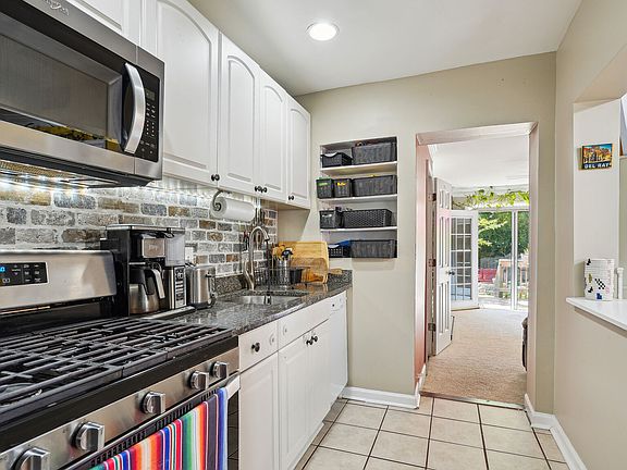5th image of 327 Ashby St #1