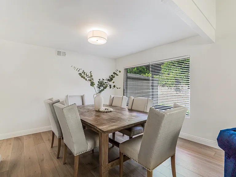 263 Fox Hills Dr — Photo 6