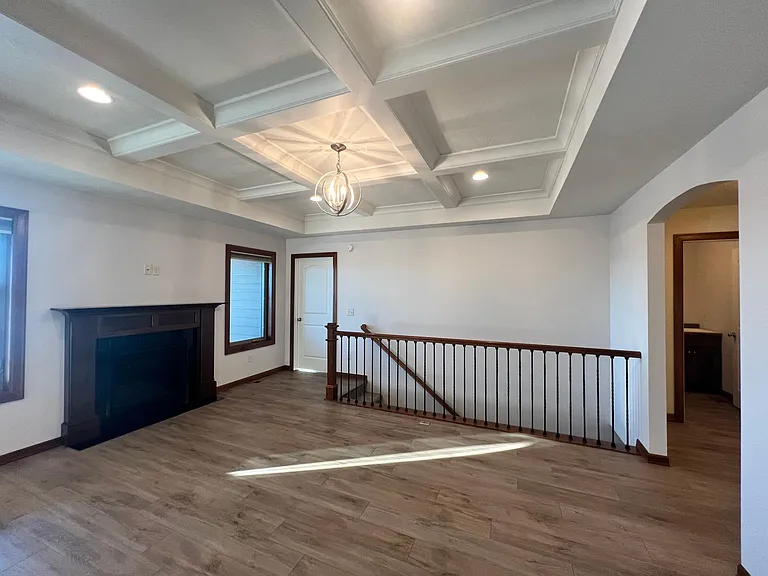 2605 W Sudbury St — Photo 33