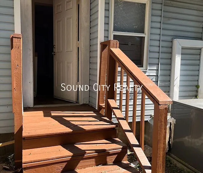 1731 Dr Db Todd Jr Blvd — Photo 4