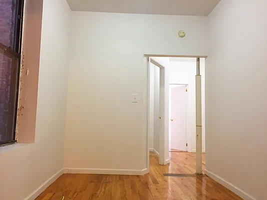 Rented by Bohemia Realty Group | media 11