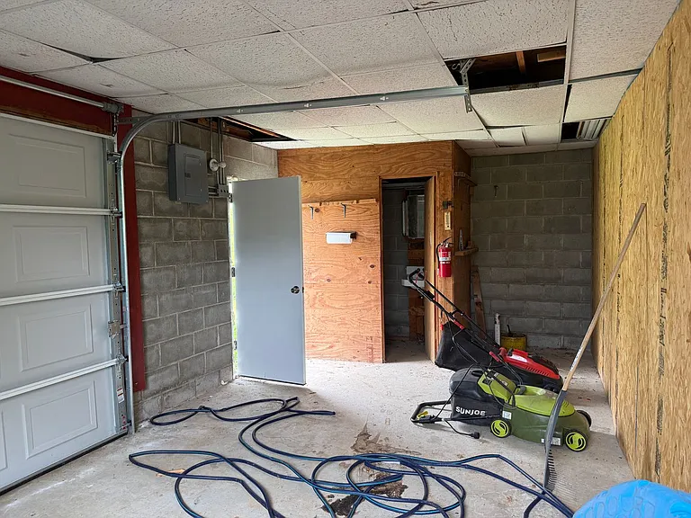9 W Highland Ave — Photo 30