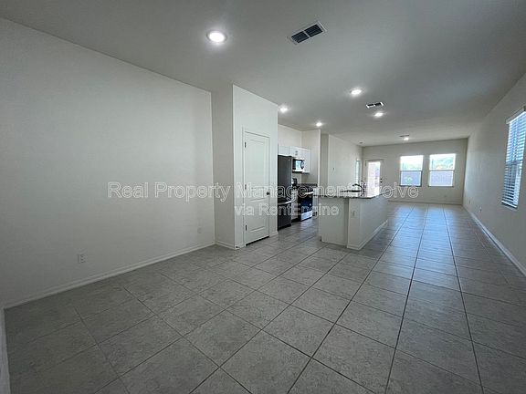 5th image of 4722 N 194th Dr