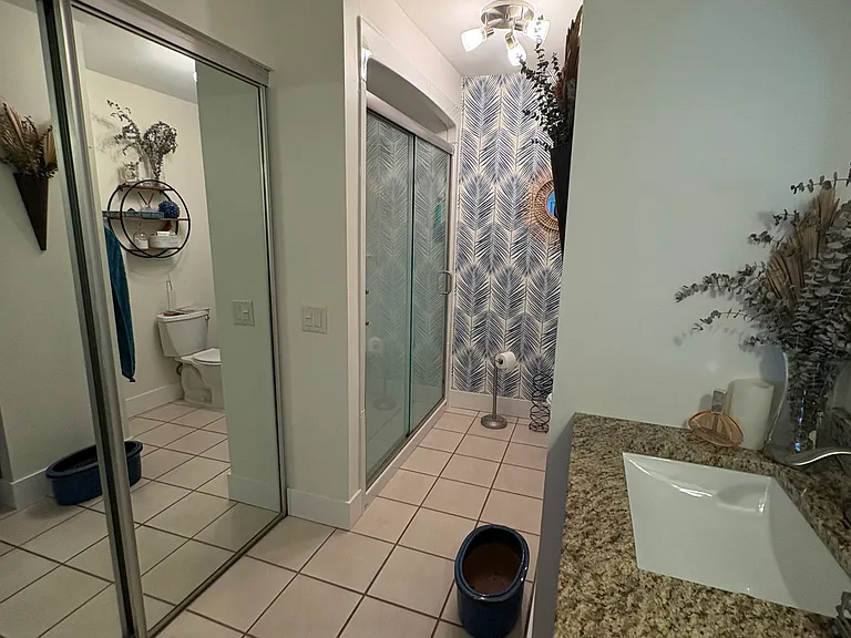 180 Lake Point Ln #180 — Photo 15