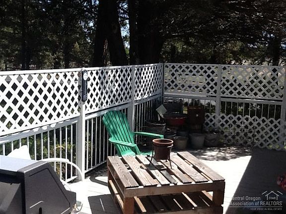 3rd image of 20748 Sherwood Ct