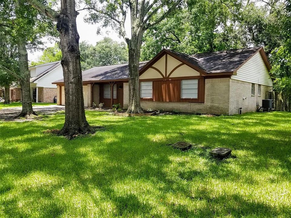 1st image of 5005 Cedar Creek Dr