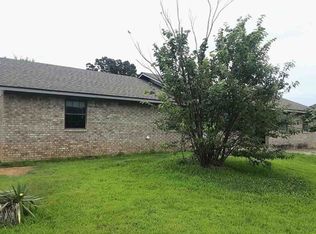 106 Lanita Dr, Roland, OK 74954