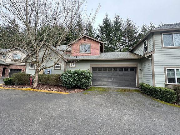 3rd image of 10794 221st Ln NE