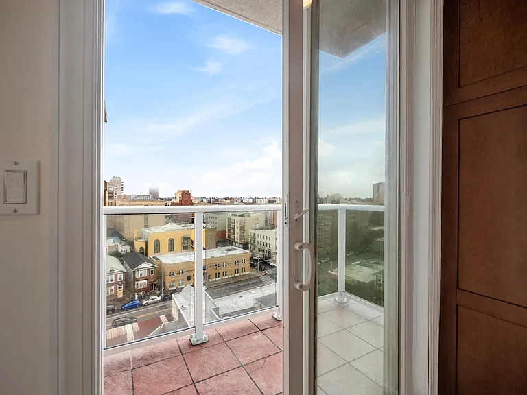 2848 Brighton 7th St #6RA — Photo 6