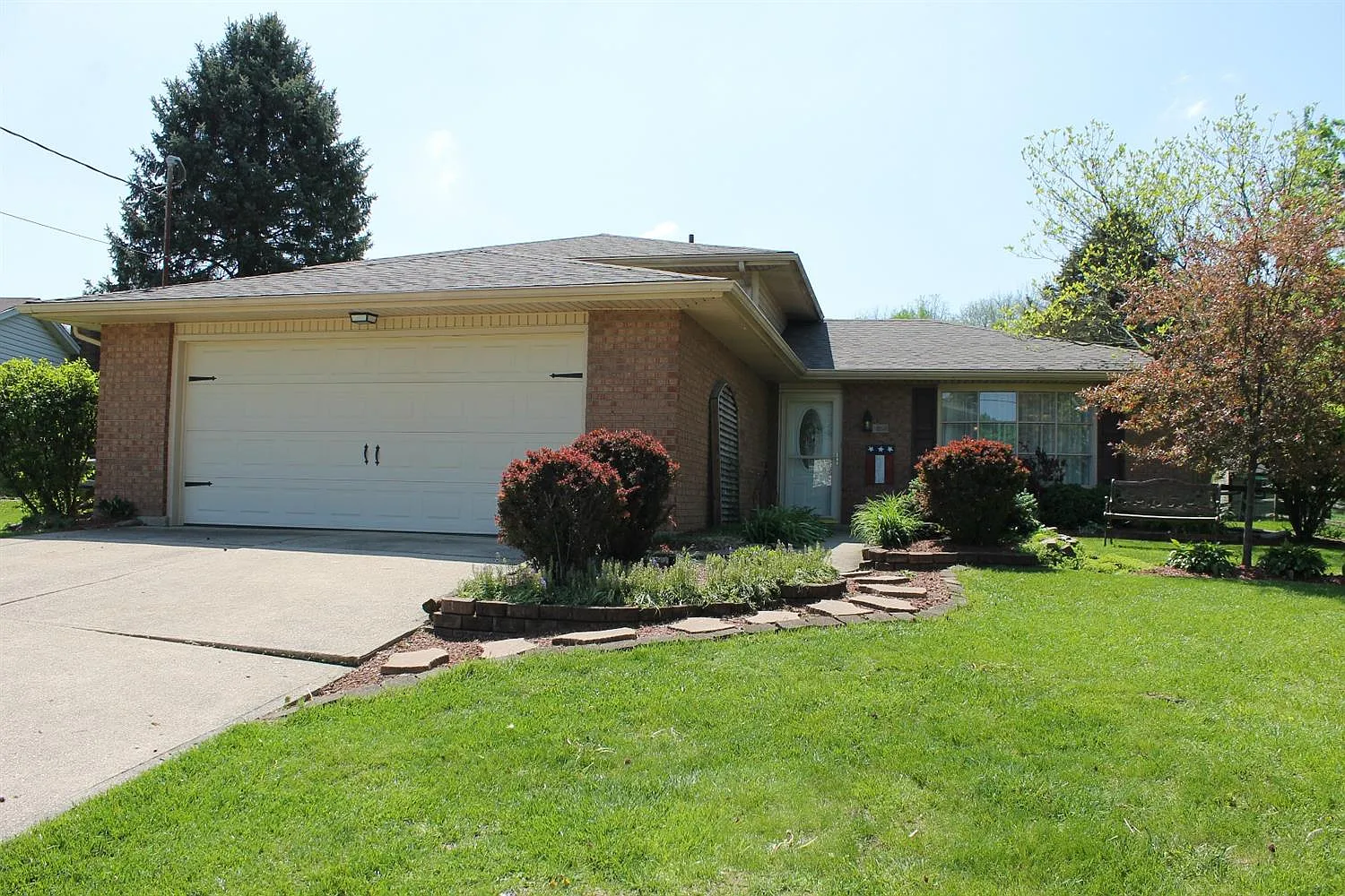 5856 Lake Circle Dr photo 1