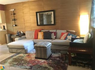 2720 NE 8th Ave APT 5, Fort Lauderdale, FL 33334