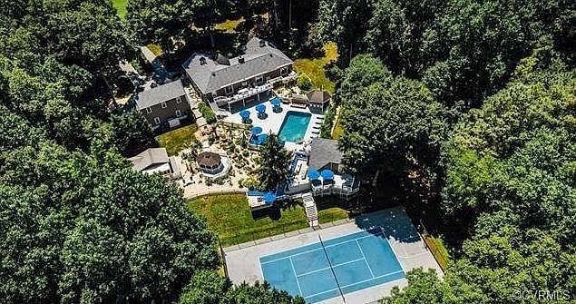 1st image of 10998 Brookhollow Ct