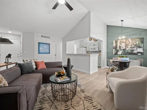 6755 S Field Street #625, Littleton, CO 80128