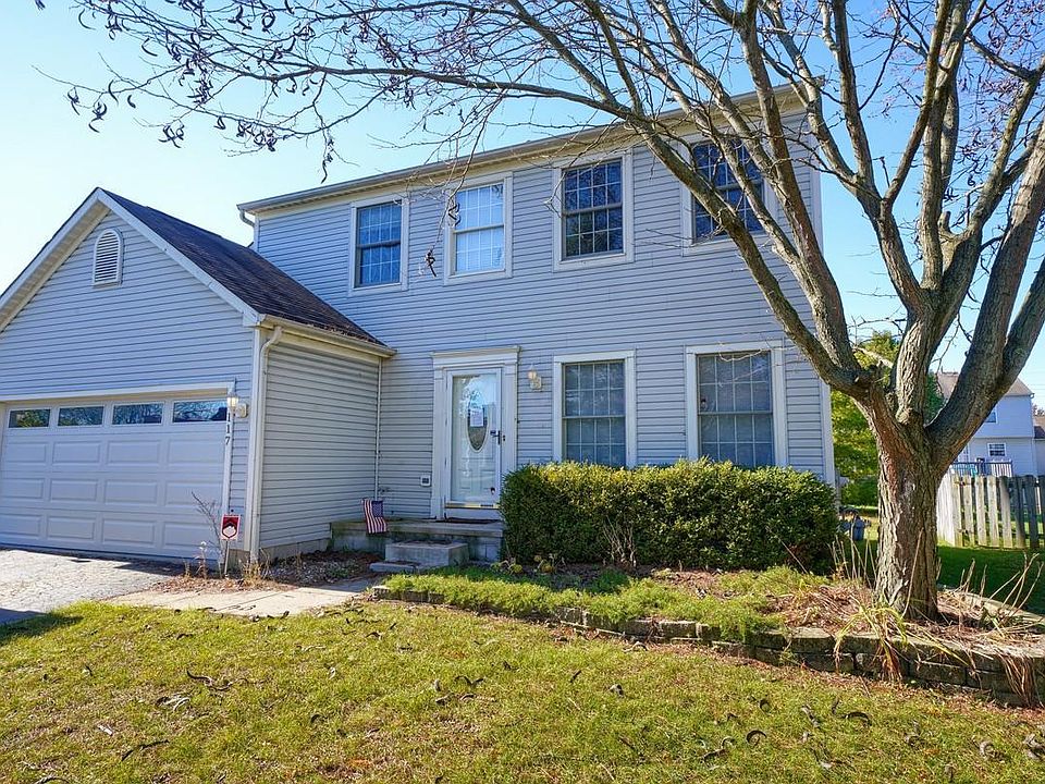 1st image of 117 Thevintree Dr