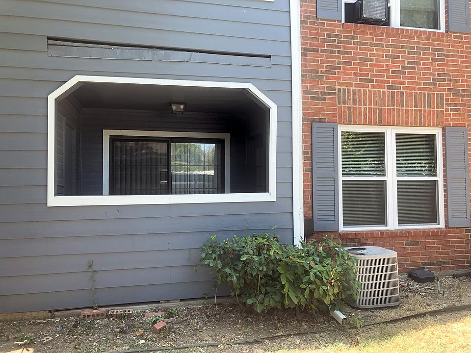 1st image of 1000 N Bell Ave