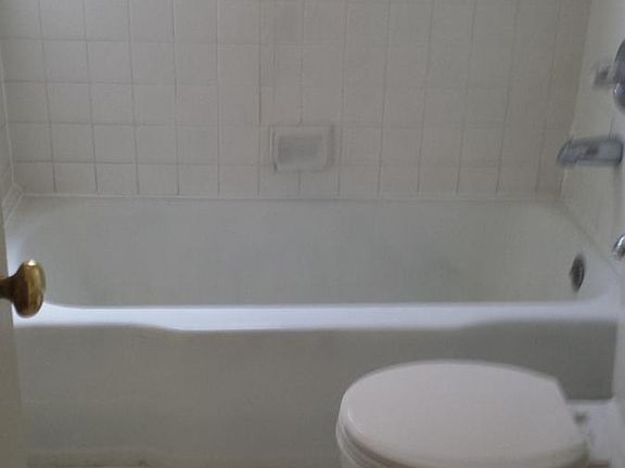 5th image of 41 Roswell Ave APT 4