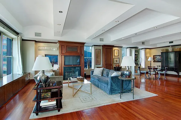 Rented by Corcoran | media 3
