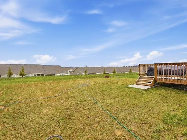 3059 Chamberlin Dr — Photo 2