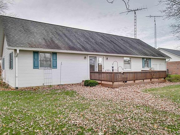 5th image of 118 Robin Hood Ln