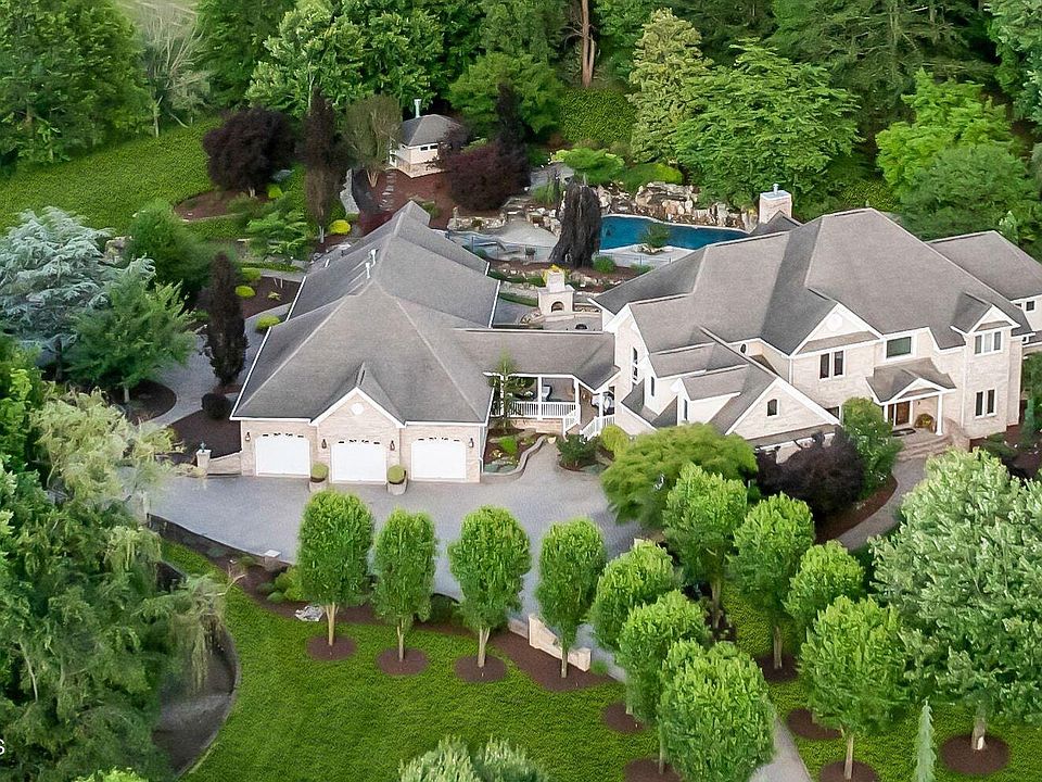 1st image of 18 Haviland Drive