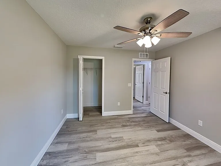 2082 W Swanson Dr — Photo 10
