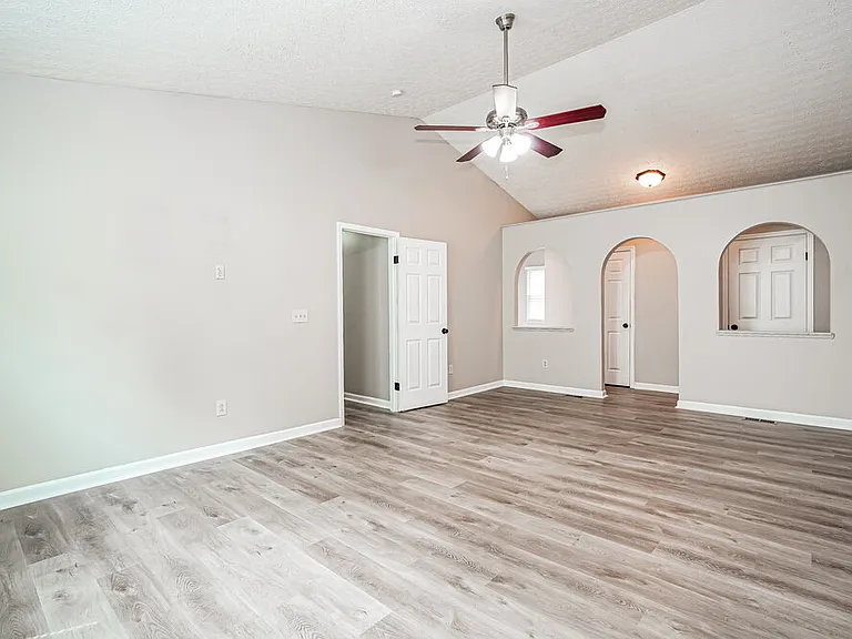 7927 Oak Valley Rd — Photo 12