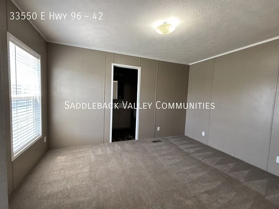 3 Bedroom 2 bath Modern Manufactured Home — Photo 4