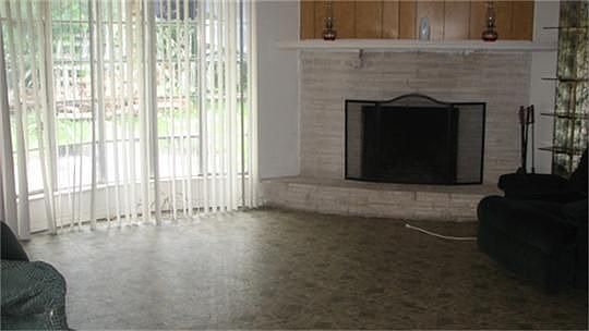 2nd image of 15006 Kaler Rd