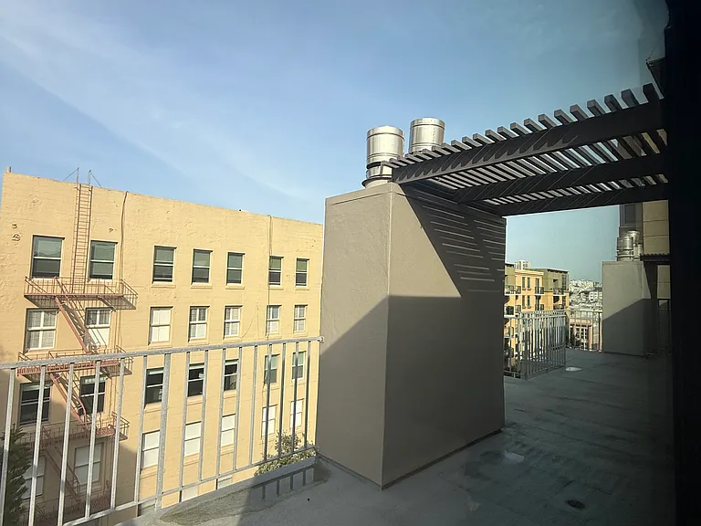 1860 Washington St #PENTHOUSE — Photo 4