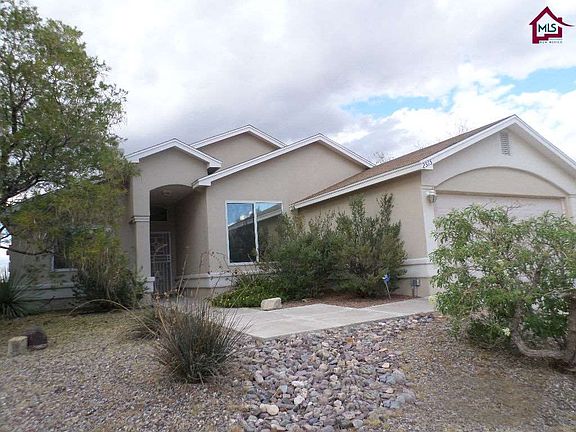 2nd image of 2515 Tiffany Dr