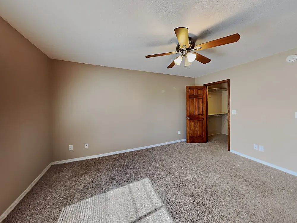 3 bed, 1425 sqft, $1,300 — Photo 4