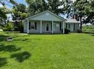 643 Weldon Rd, Marion, KY 42064