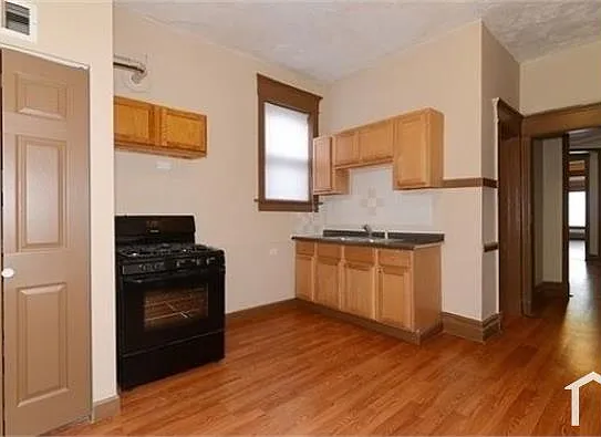 9028 S Houston Ave #1 — Photo 6