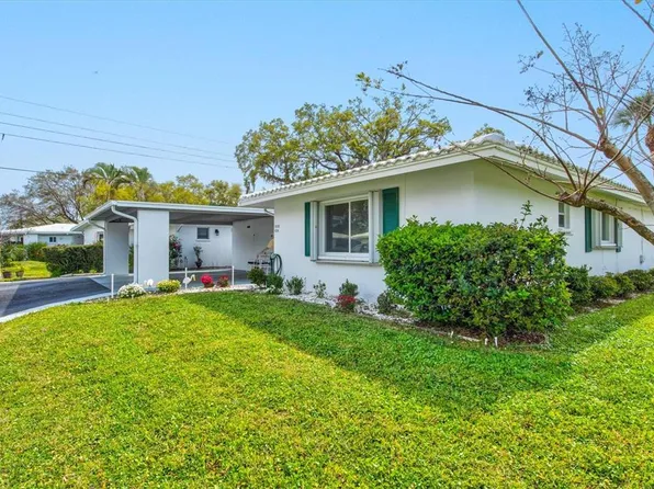 1830 University Pl #24, Sarasota, FL 34235