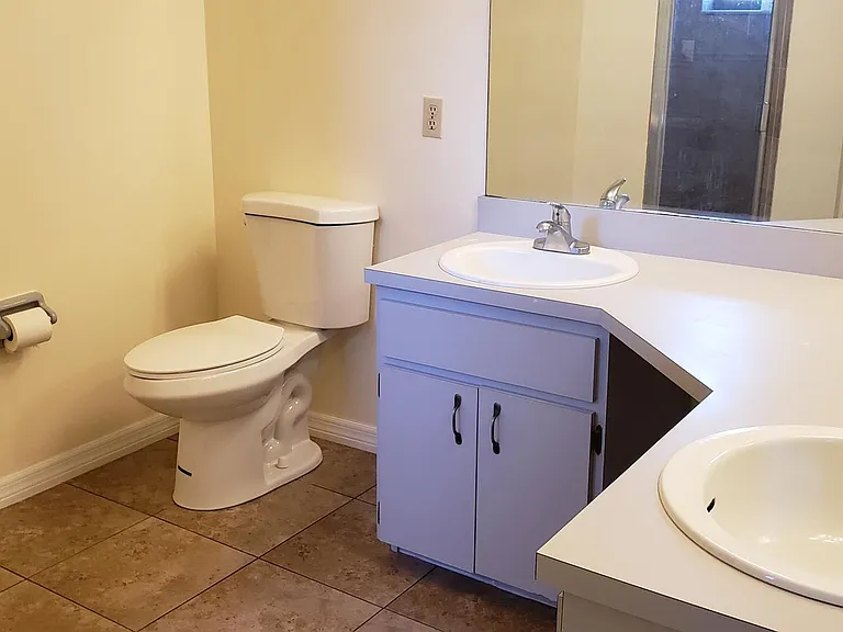 1315 SW Hebner Ave — Photo 20