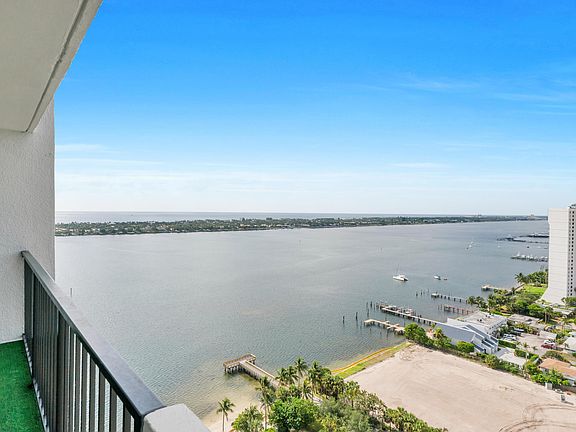2nd image of 5600 N Flagler Drive #2504