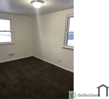 102 S Webster Ave — Photo 5