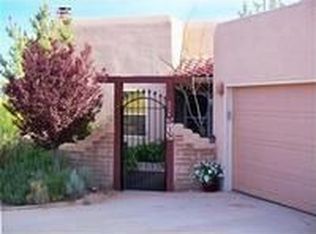 5736 Rio Oso Dr NE, Rio Rancho, NM 87144