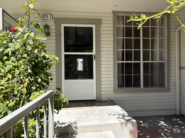 975 Belmont Ter Unit 7, Sunnyvale, CA 94086