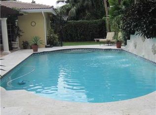 2110 Alhambra Cir, Coral Gables, FL 33134