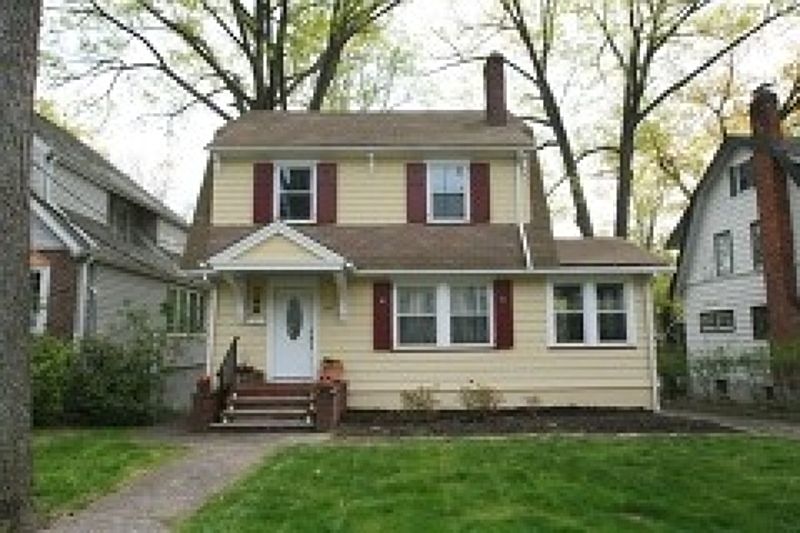 1st image of 298 Gregory Ave