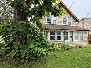 844 Peach Blvd, Willoughby, OH 44094