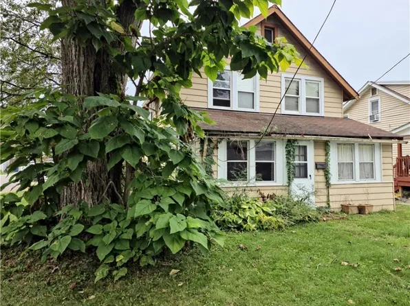 844 Peach Blvd, Willoughby, OH 44094