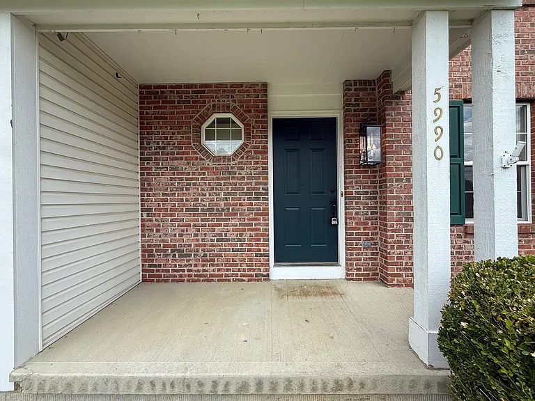 5990 Rings Rd — Photo 2